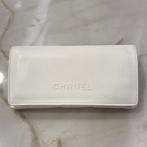CHANEL White Embossed Leather Sunglass case